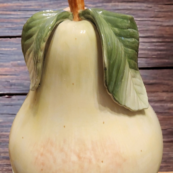 Fitz and Floyd SOMMER HILL 9" PEAR FIGURINE w/ Original Box - Picture 3 of 8